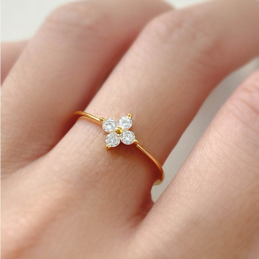 Mia Clover Ring